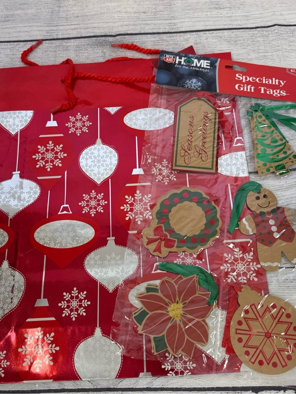 Christmas Gift Tags & Gift Bag Bundle 5 Pieces